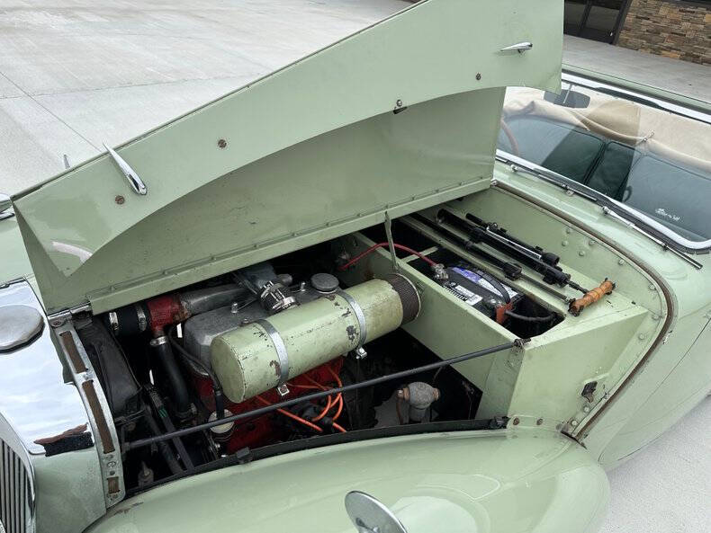 1947 Triumph 1800
