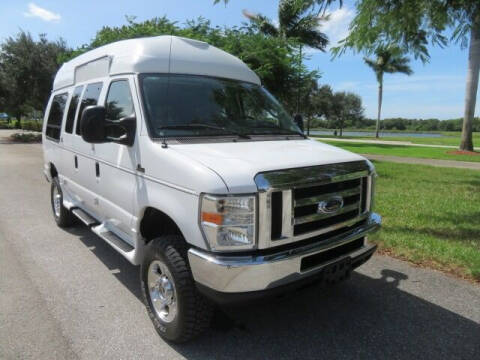 2010 Ford E-Series E-350 SD