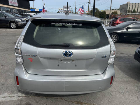 2012 Toyota Prius v Three