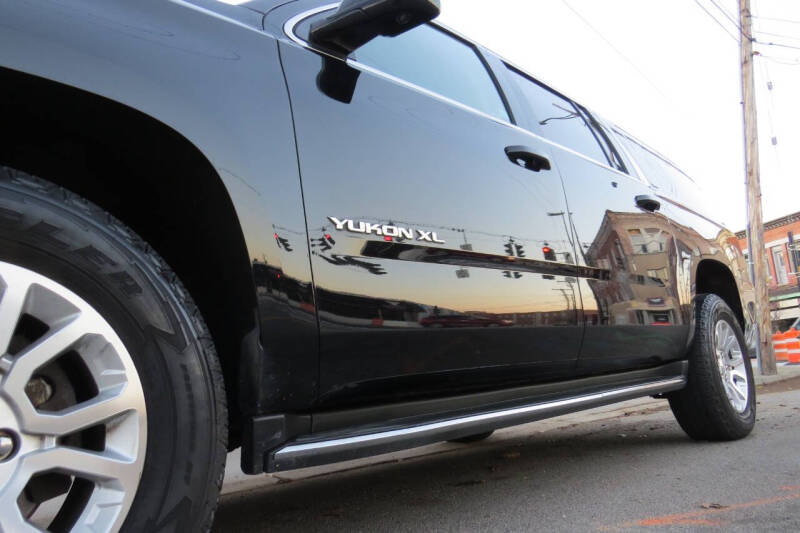 2016 GMC Yukon XL SLT