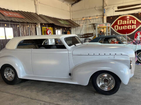 1940 Chevrolet Custom 2 Door