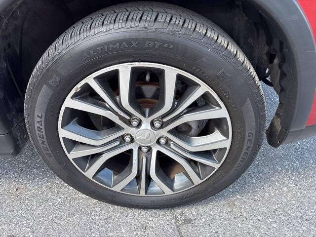 2019 Mitsubishi Outlander Sport SE