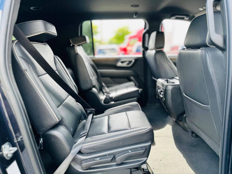 2023 Chevrolet Suburban Premier