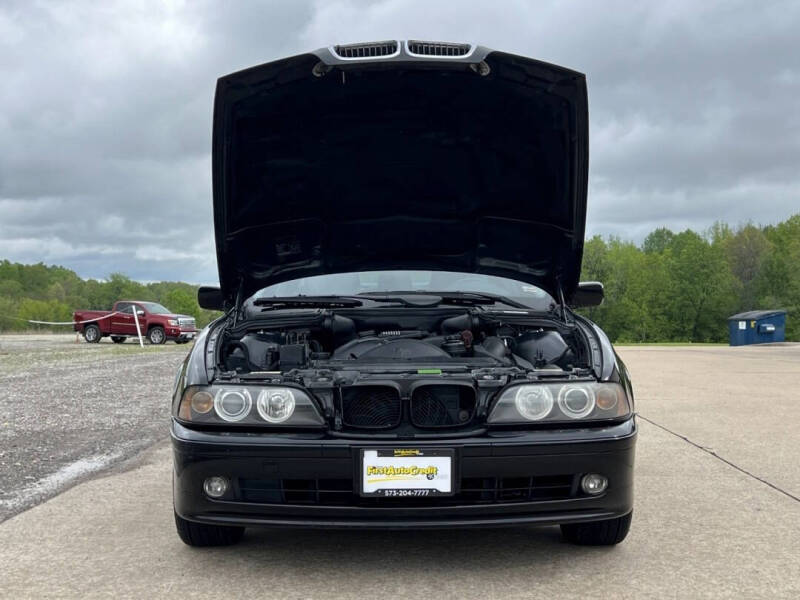 2002 BMW 5 Series 530i