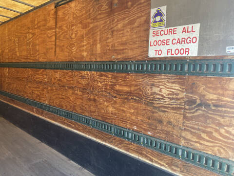 2006 Freightliner M2 106