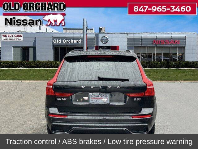 2025 Volvo XC60 B5 Plus Dark Theme