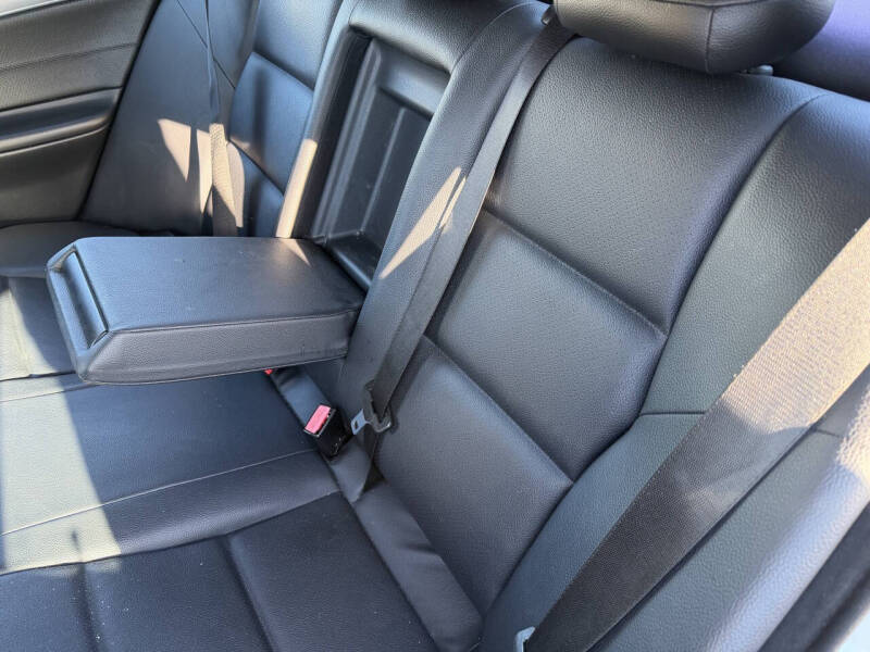 2006 Mercedes-Benz C-Class C 230 Sport