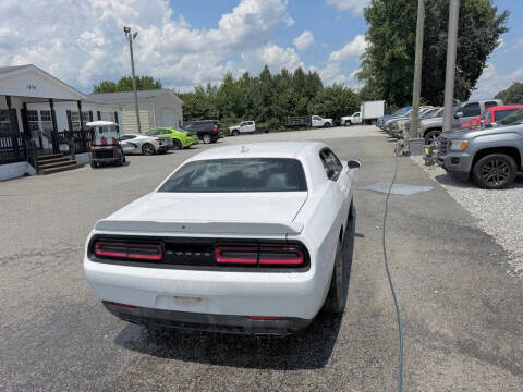 2016 Dodge Challenger SXT