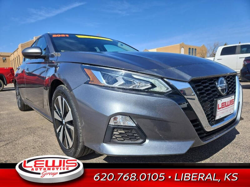 2021 Nissan Altima for sale at Lewis Chevrolet of Liberal in Liberal KS