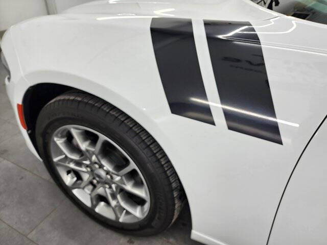 2017 Dodge Charger SXT