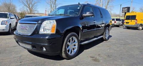 2013 GMC Yukon XL for sale at I Car Company Inc. in Pontiac MI