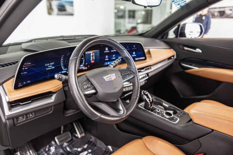 2024 Cadillac XT4 Sport