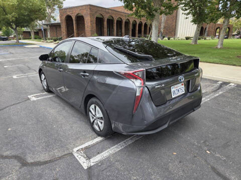 2017 Toyota Prius Three