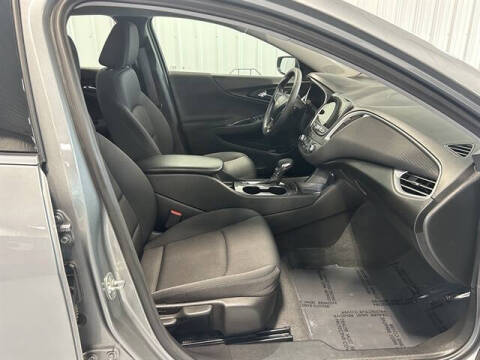 2024 Chevrolet Malibu LS