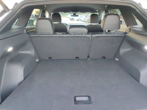 2025 Volkswagen Atlas Cross Sport SE 4Motion