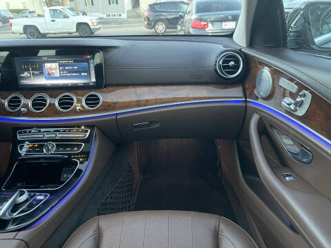 2017 Mercedes-Benz E-Class E 300 4MATIC