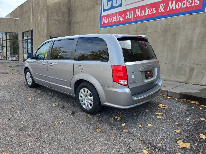 2017 Dodge Grand Caravan SE