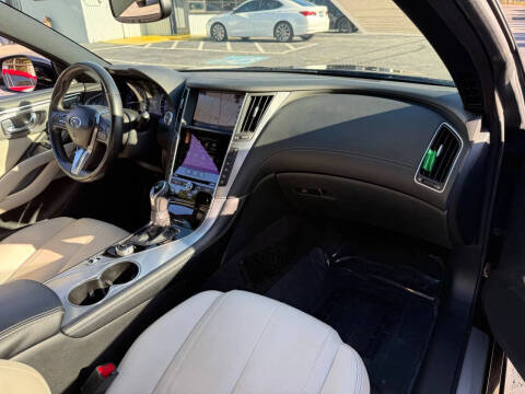 2017 Infiniti Q60 3.0T Premium