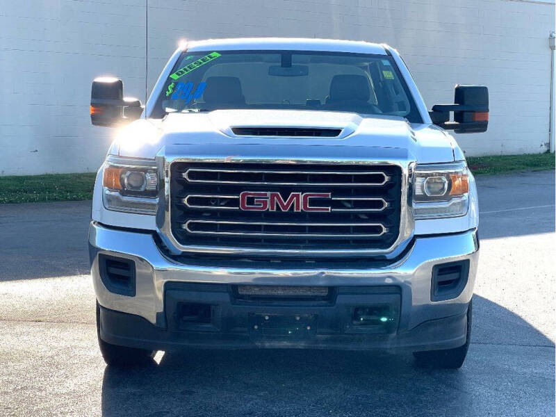 Used 2019 GMC Sierra 2500HD Base with VIN 1GT12NEYXKF125064 for sale in Alcoa, TN