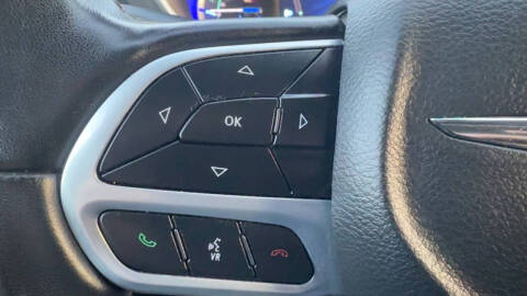 2022 Chrysler Pacifica Hybrid Touring L