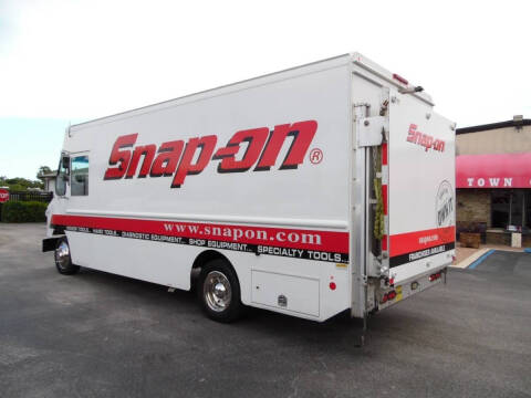 2016 Freightliner MT45 Chassis
