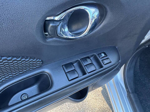 2015 Nissan Versa Note SV