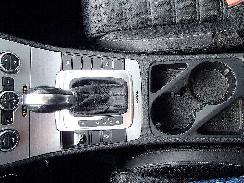 2013 Volkswagen CC VR6 4Motion Executive