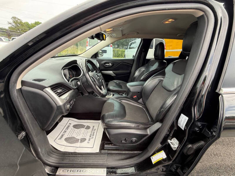 2018 Jeep Cherokee Latitude Plus