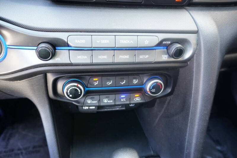 2019 Hyundai Veloster