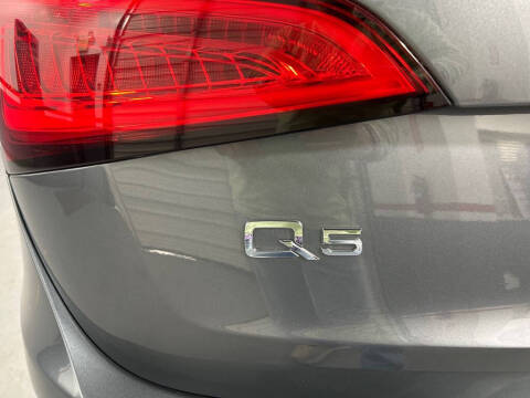 2014 Audi Q5 2.0T quattro Premium Plus