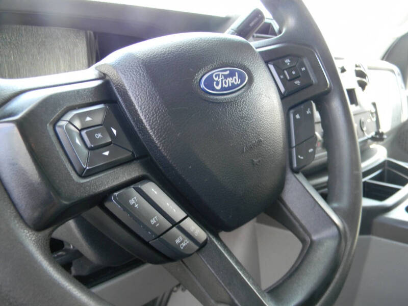 2024 Ford E-350
