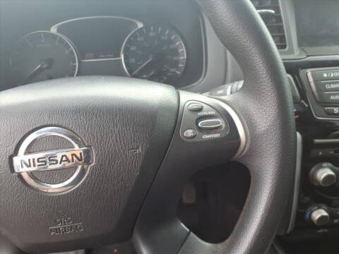 2018 Nissan Pathfinder S