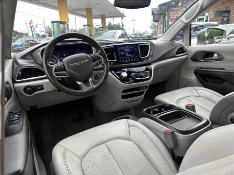 2018 Chrysler Pacifica Touring L