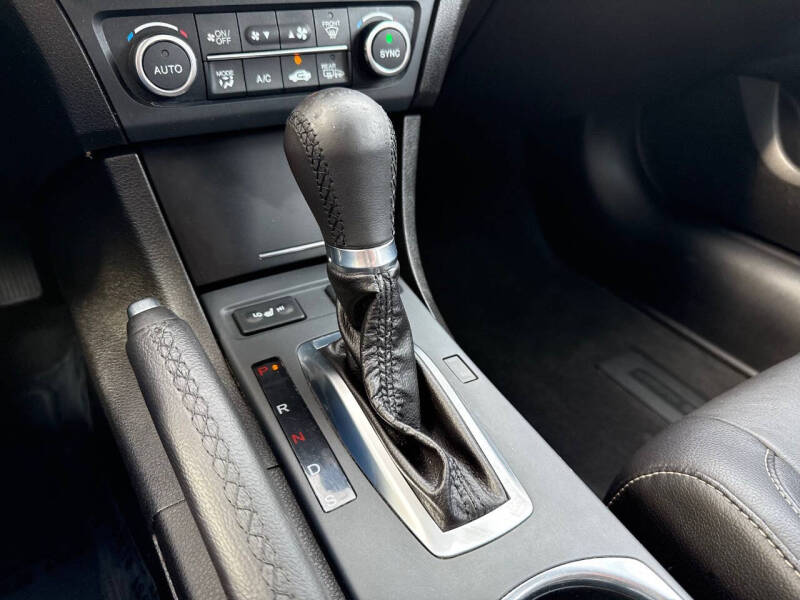 2020 Acura ILX w/Premium