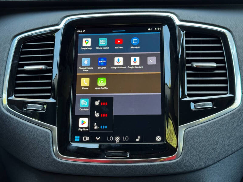 2023 Volvo XC90 Recharge T8 Ultimate Bright Theme 6P