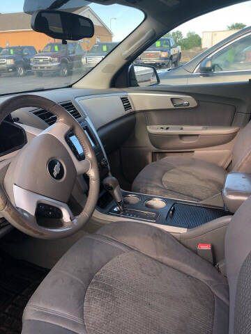 2009 Chevrolet Traverse for sale at American Auto Group LLC in Saginaw MI