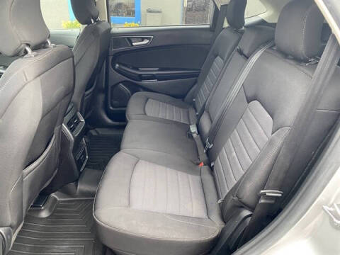2017 Ford Edge SE