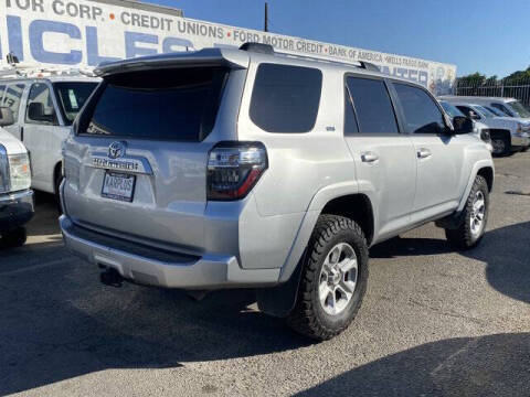 2022 Toyota 4Runner SR5