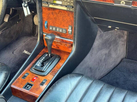 1984 Mercedes-Benz 380-Class 380 SL