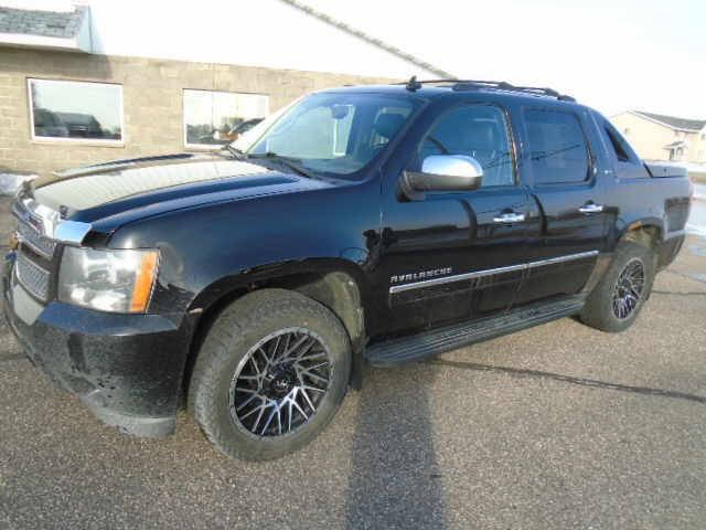 2012 Chevrolet Avalanche LTZ's photo