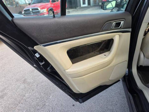 2014 Lincoln MKS