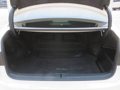 2015 Lexus ES 300h