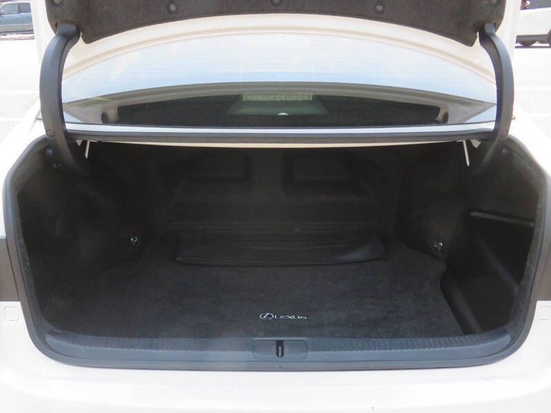 2015 Lexus ES 300h