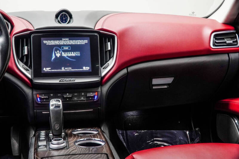 2019 Maserati Ghibli SQ4 GranLusso