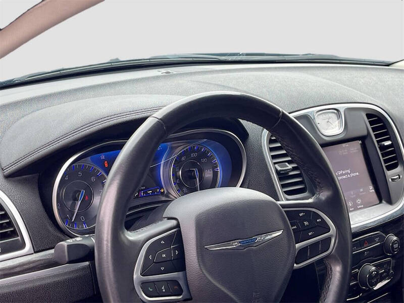 2021 Chrysler 300 Touring