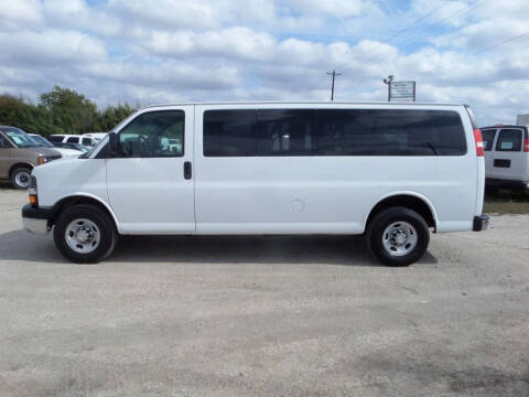 2010 Chevrolet Express Passenger for sale at AUTO FLEET REMARKETING, INC. in Van Alstyne TX