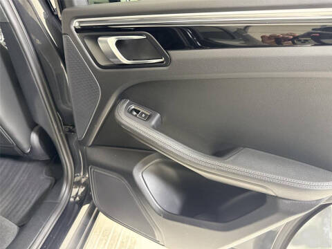 2021 Porsche Macan