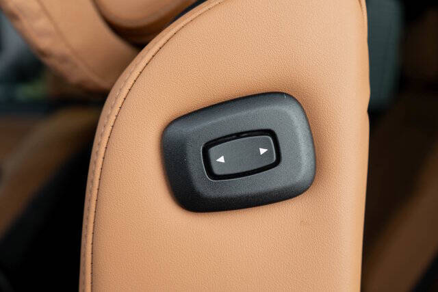 2023 BMW X7 41