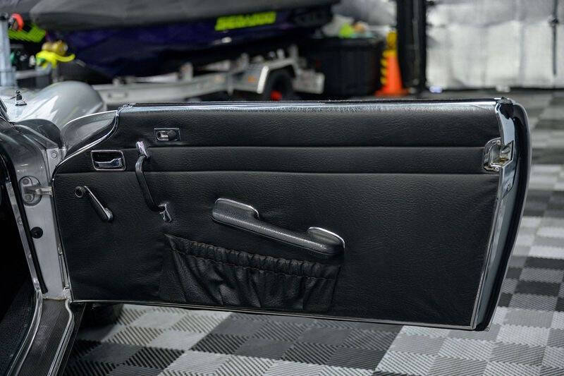 1970 Mercedes-Benz 280-Class