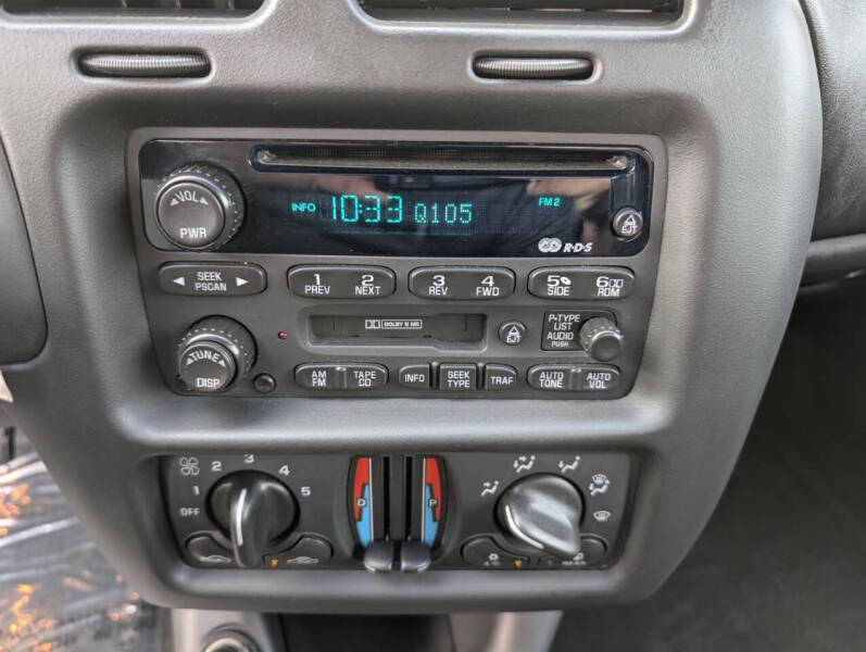 2000 Chevrolet Monte Carlo LS